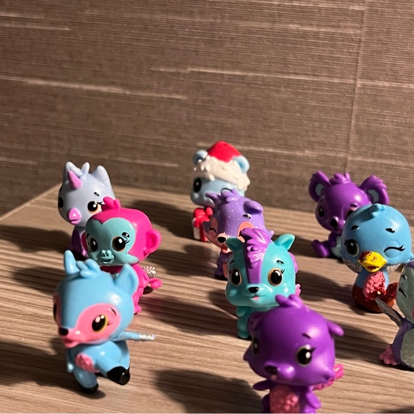 Hatchimals lot of 26 - Picture 14 of 15